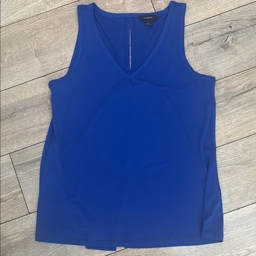Halogen Blue Fitted Sleeveless Tank Top